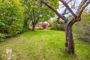 Photo 14- click for photo gallery